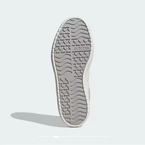 Adidas Women's Gray and White Platform Sneakers - Picture 4 of 9